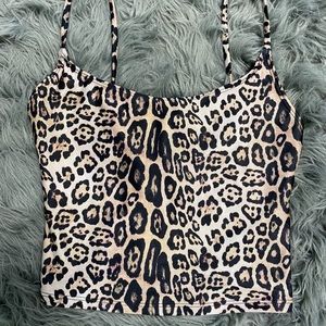 Onzie leopard sports top, large